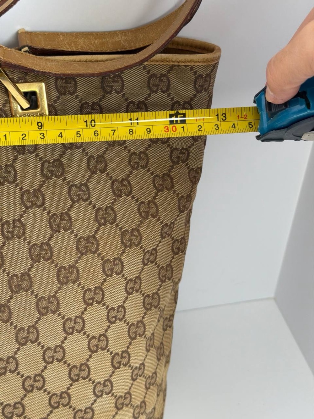 Gucci GG Monogram Canvas Tote Bag - Picture 2 of 16